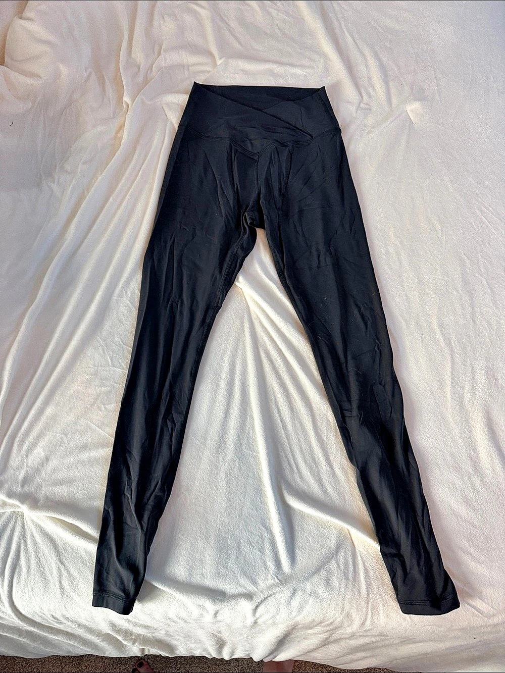 OFFLINE by Aerie Real Me High Waisted Crossover Legging Black